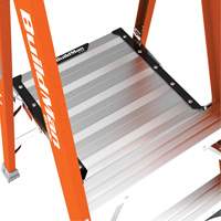 Escabeau avec plateforme Safespace, 12', Cap. De 300 lb Absolute Business Supply